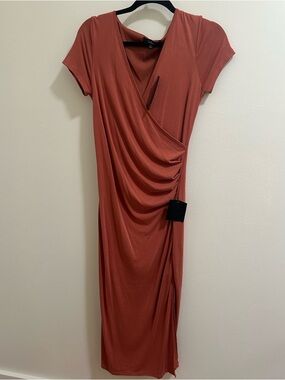 Lulu’s Cutest Moments Rusty Rose Short Sleeve Surplice Midi Dress